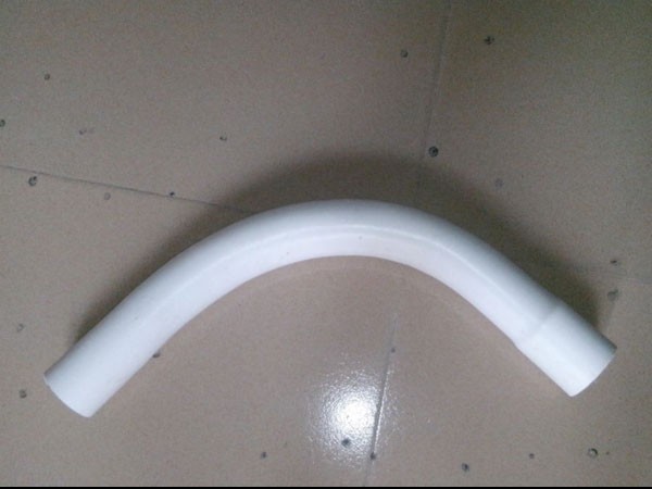 PVC護(hù)套管大弧彎力護(hù)套管